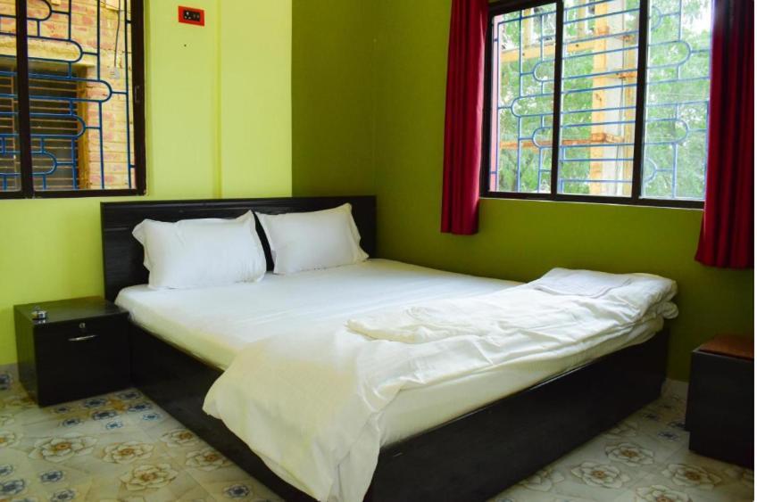 Hotel Royal Palace Bolpur Zewnętrze zdjęcie